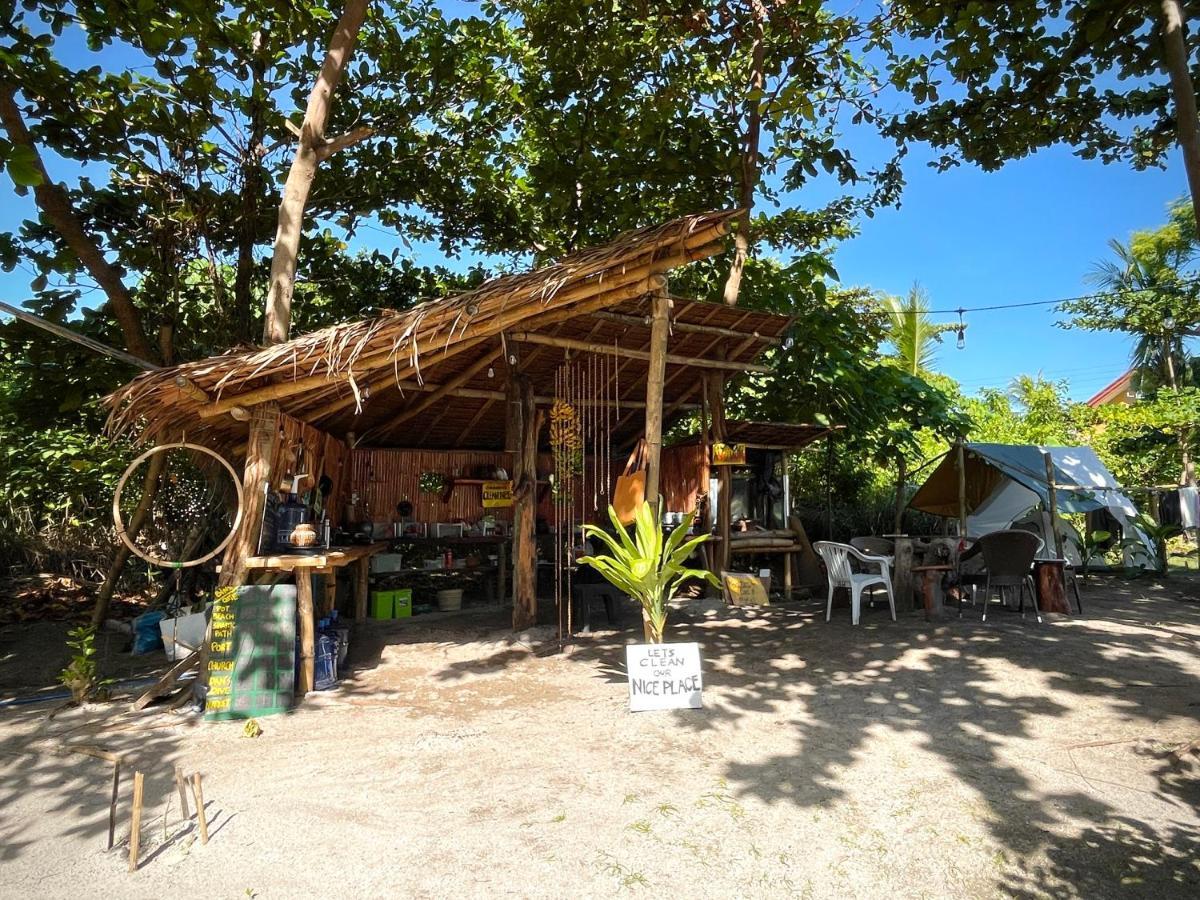 Hostel Tribal Huts Community Daanbantayan Zewnętrze zdjęcie