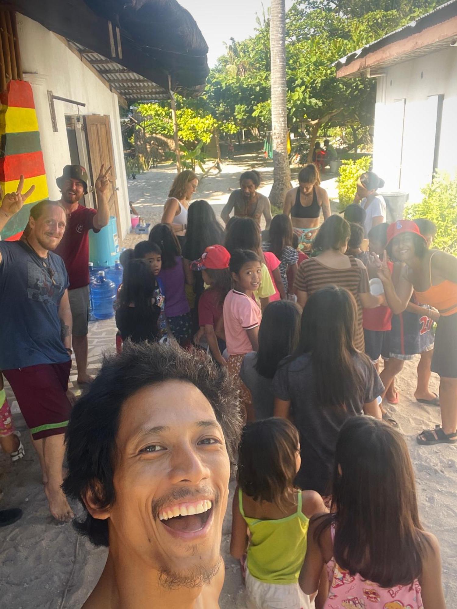 Hostel Tribal Huts Community Daanbantayan Zewnętrze zdjęcie