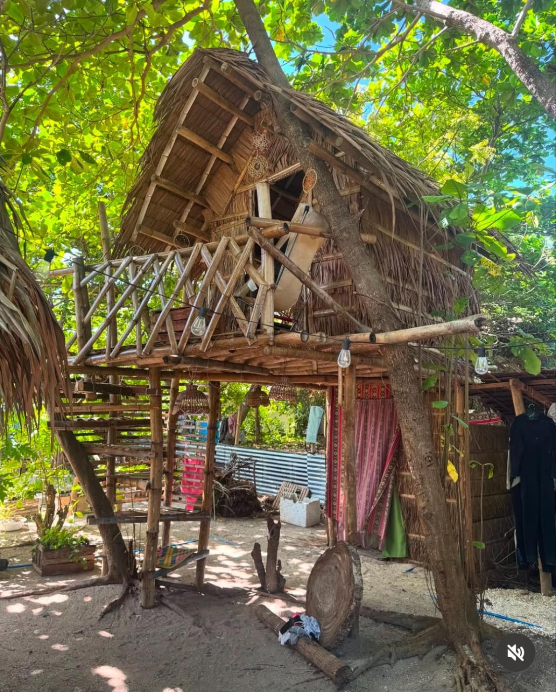 Hostel Tribal Huts Community Daanbantayan Zewnętrze zdjęcie